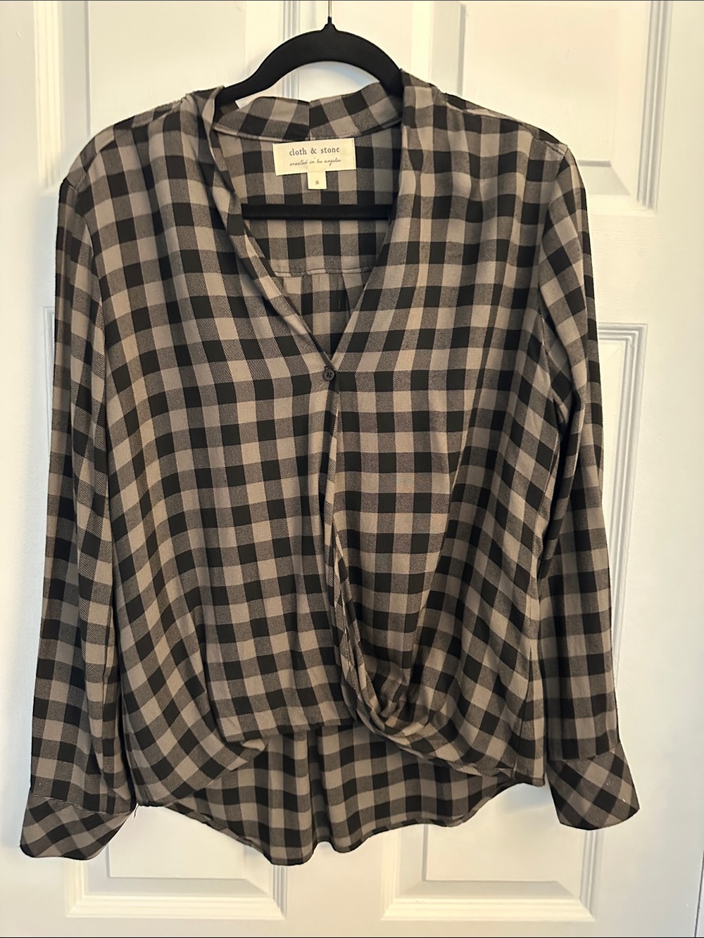 Cloth & Stone Black and Beige Plaid Twist-Front Women's Top